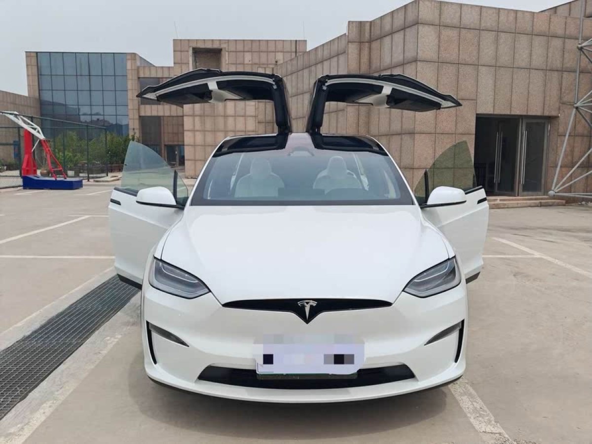 特斯拉 Model X  2023款 三電機(jī)全輪驅(qū)動(dòng) Plaid版圖片