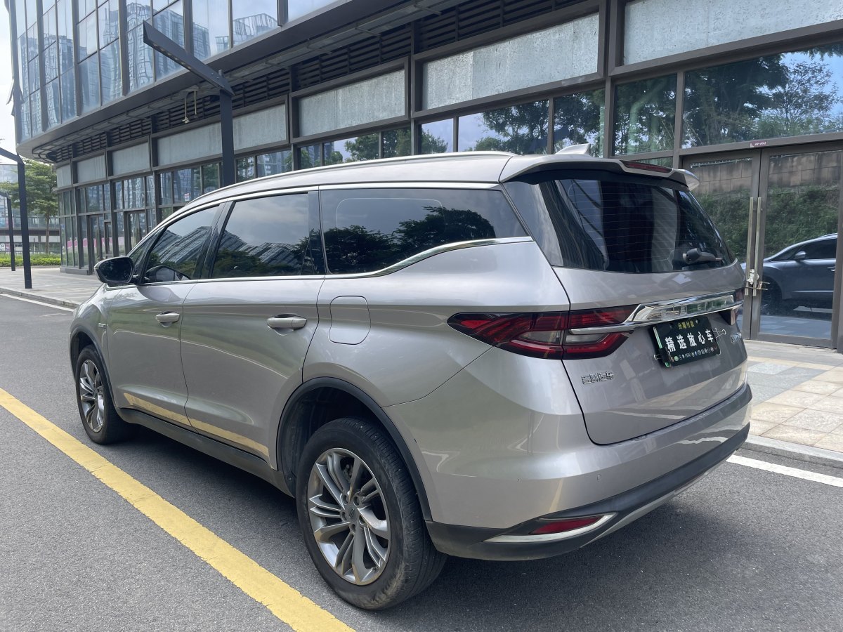 吉利 嘉際新能源  2022款 1.5TD PHEV 白金舒適型圖片