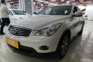 QX50 英菲尼迪 2.5L 兩驅(qū)尊雅版