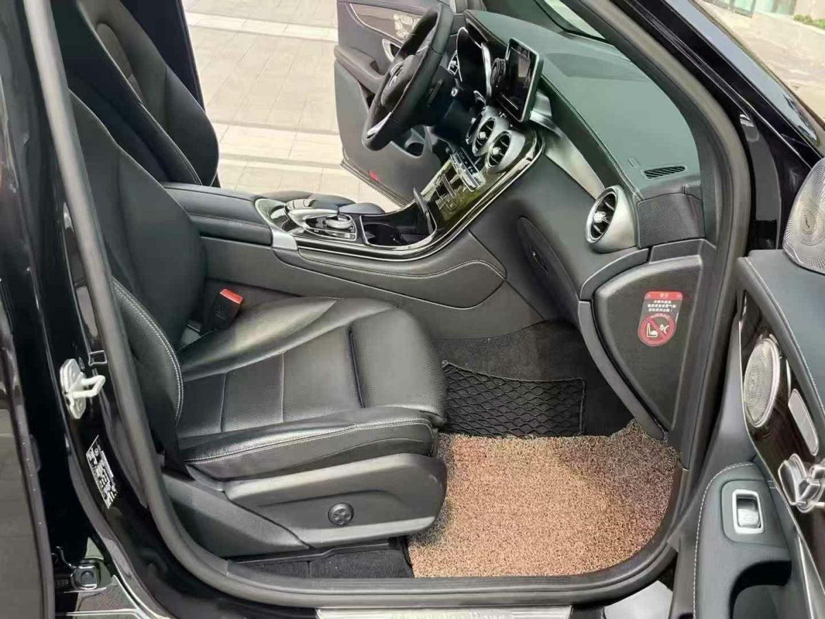 奔馳 奔馳GLA  2016款 GLA 220 4MATIC 豪華型圖片