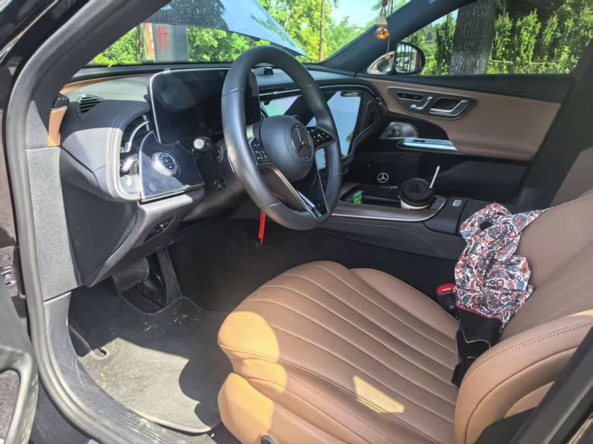 奔馳 奔馳E級  2024款 E 300 L 豪華型圖片