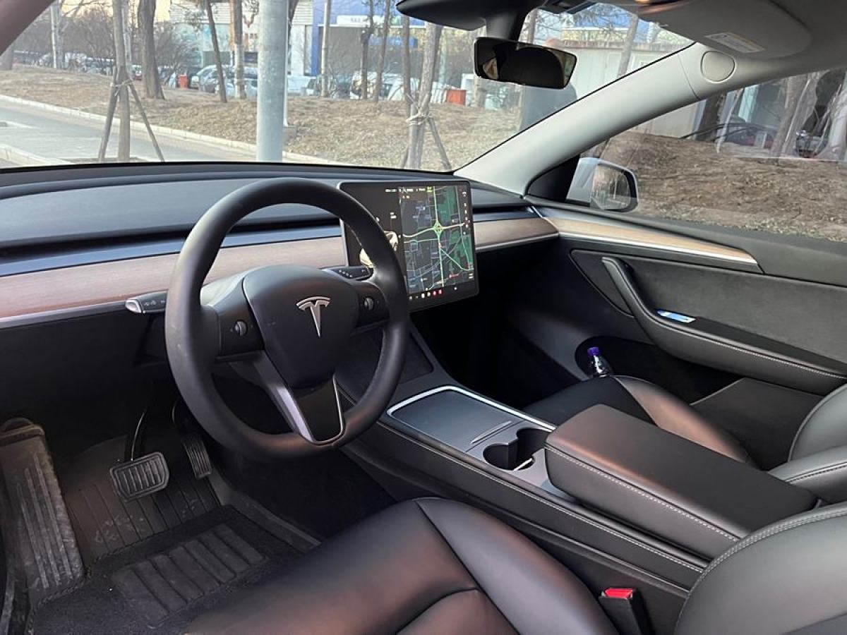 特斯拉 Model 3  2021款 改款 標準續(xù)航后驅(qū)升級版圖片