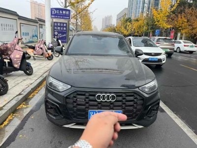 2023年5月 奧迪 奧迪Q5 e-tron 40 e-tron 星耀型 影武士版圖片