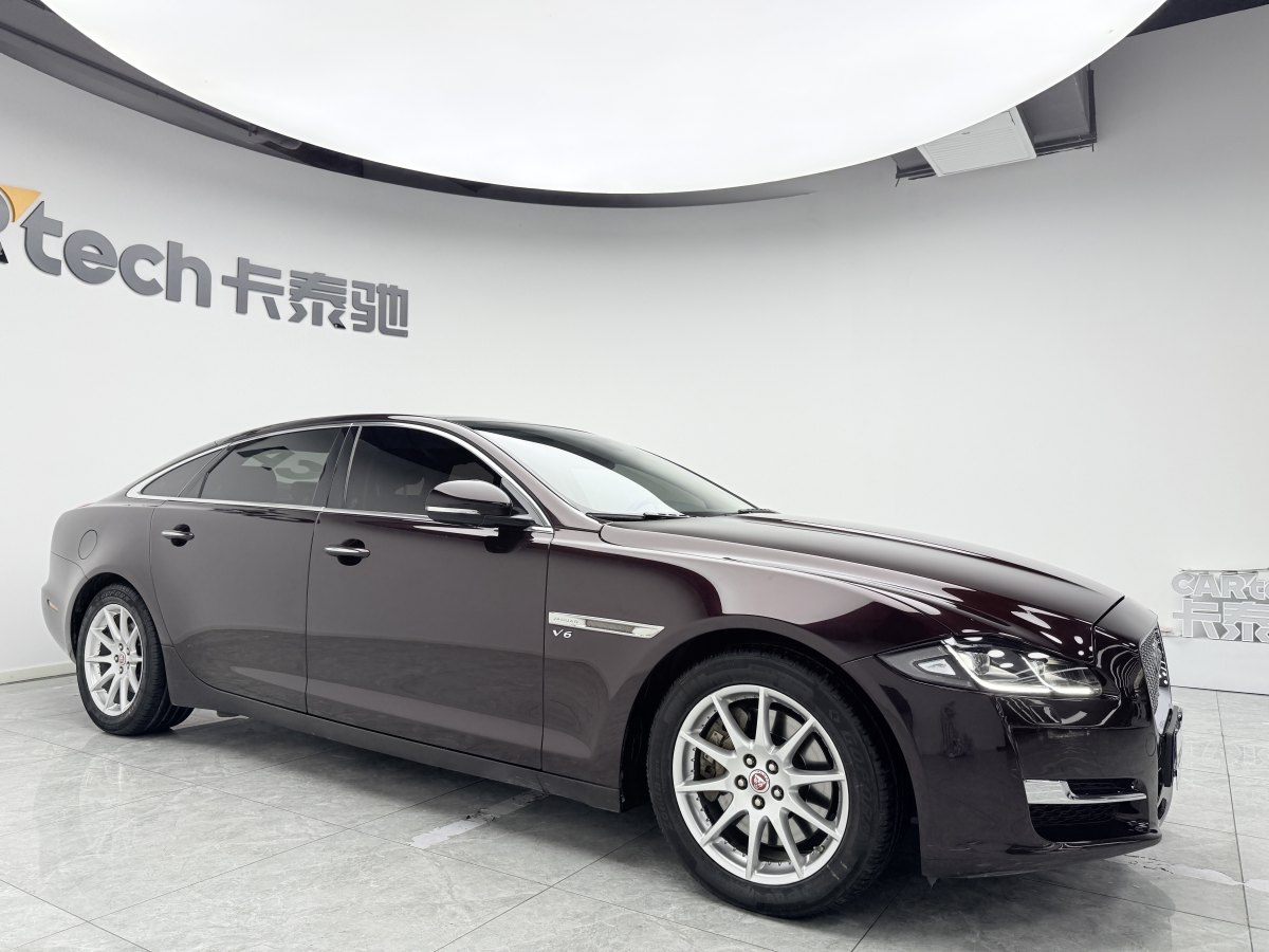 捷豹 XJ  2016款 XJL 2.0T 兩驅(qū)典雅商務(wù)版圖片