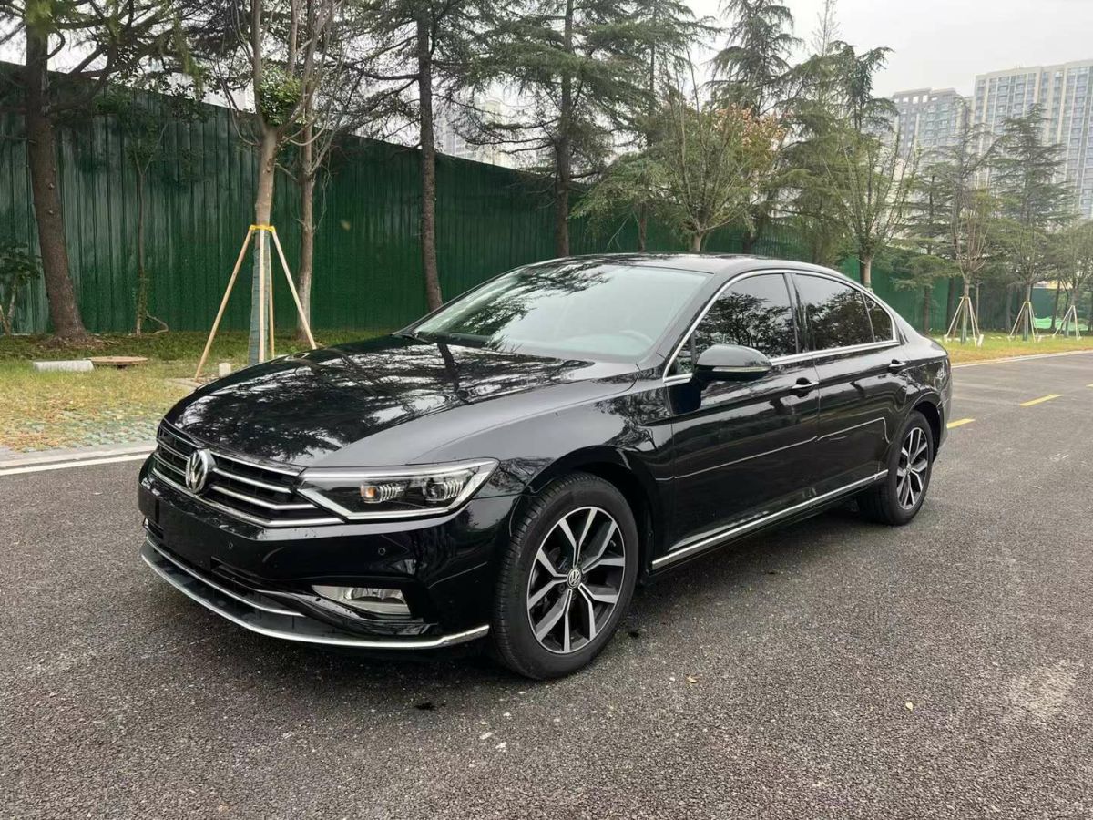 大眾 邁騰  2020款 280TSI DSG 領(lǐng)先型圖片