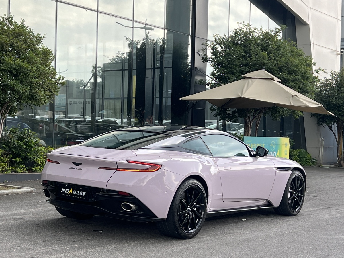 阿斯頓·馬丁 阿斯頓?馬丁DB11  2020款 4.0T V8 Coupe圖片