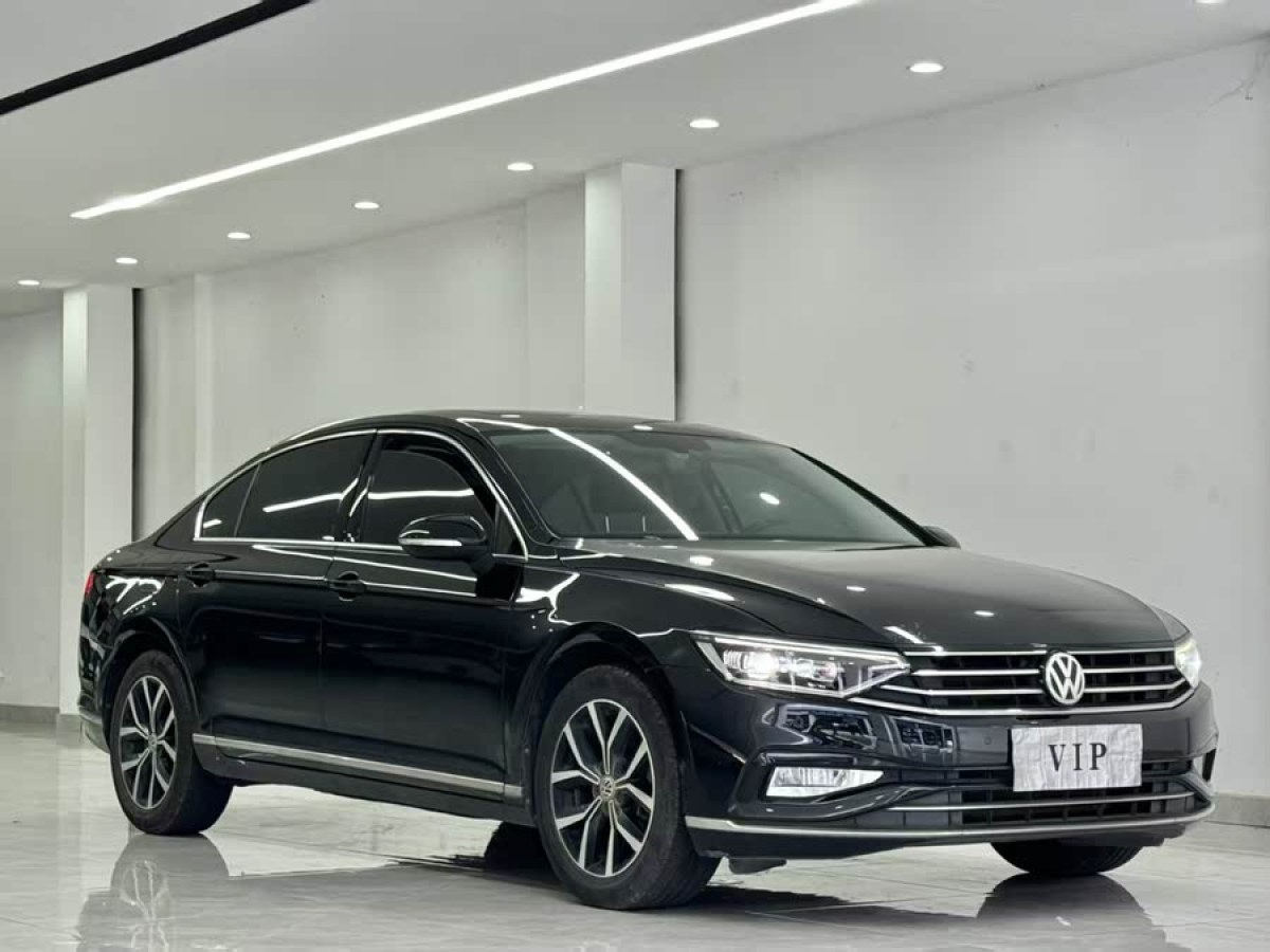 大眾 邁騰  2020款 330TSI DSG 領(lǐng)先型圖片