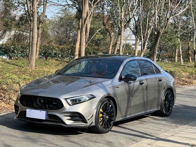 2021年4月 奔馳 奔馳A級(jí)AMG AMG A 35 4MATIC圖片