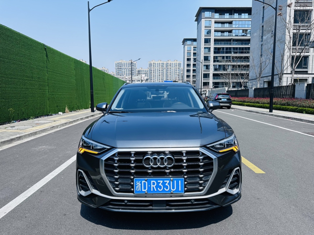 2020年08月奧迪 奧迪Q3  2020款 35 TFSI 時尚致雅型