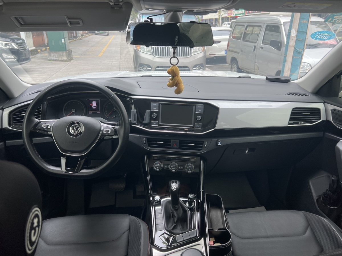 2019年9月大眾 探岳  2019款 280TSI 兩驅(qū)豪華型