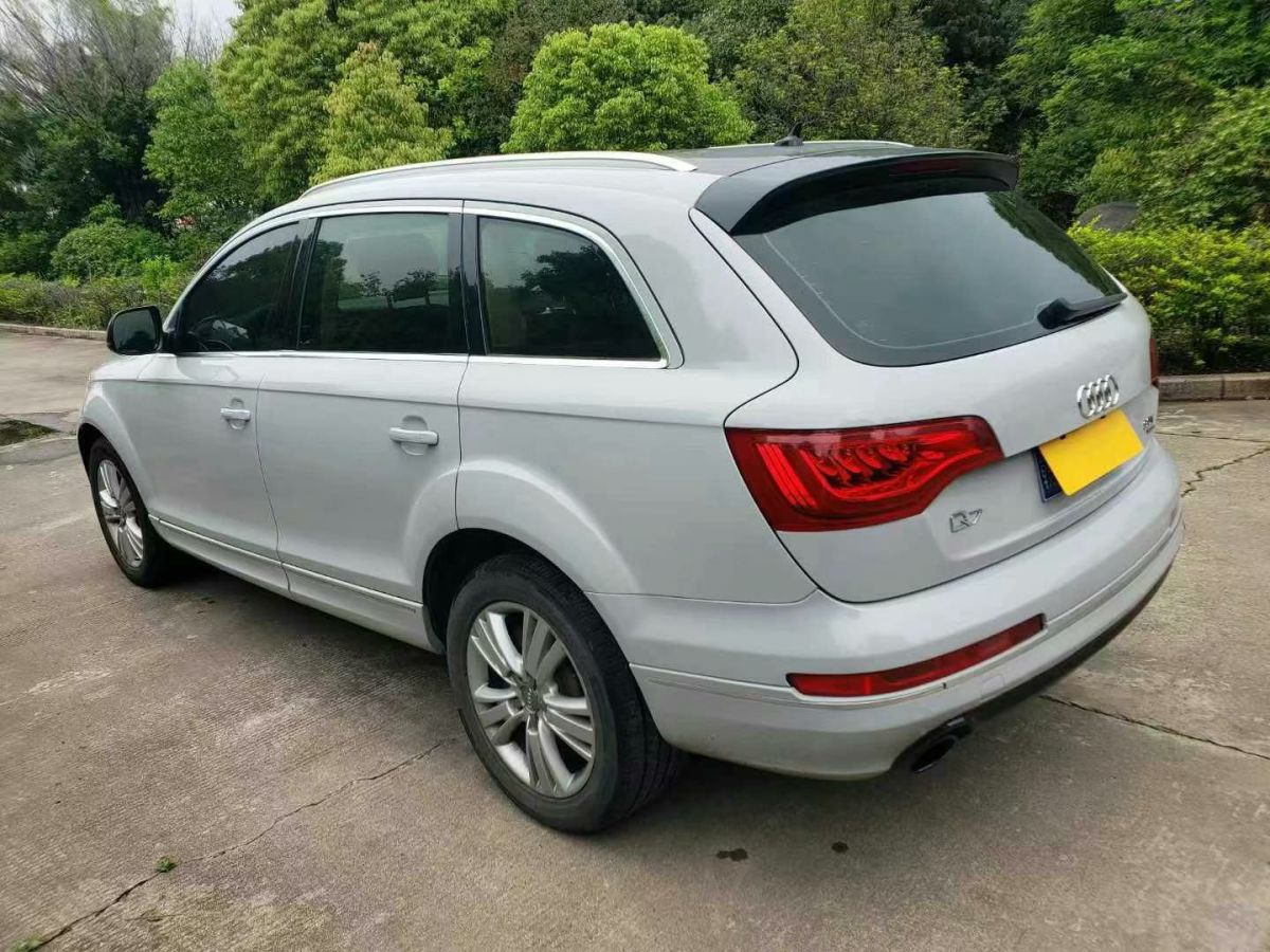 奧迪 奧迪Q7  2011款 3.0 TFSI 專享型(200kW)圖片