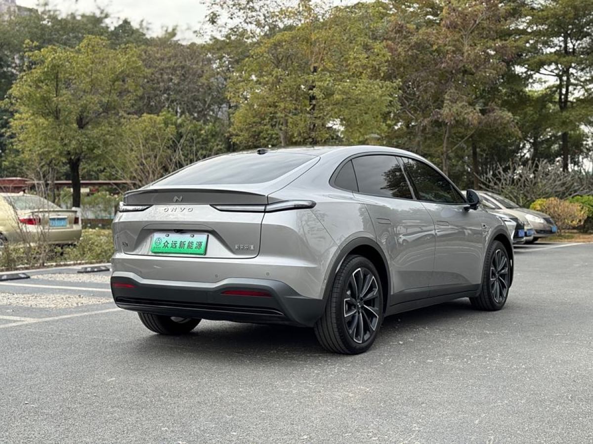 蔚來(lái) 樂(lè)道L60  2024款 60kwh 后驅(qū)版圖片