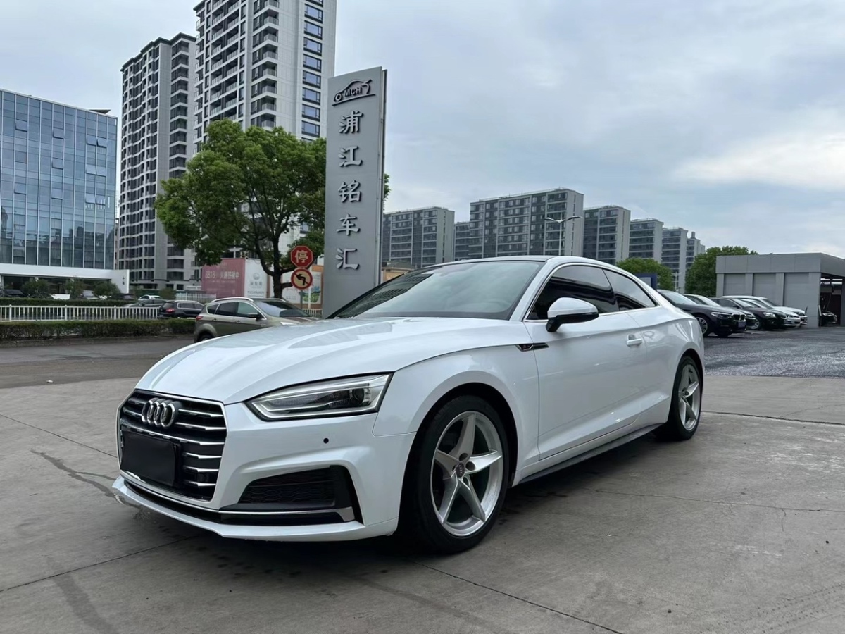 2018年12月奧迪 奧迪A5  2017款 Coupe 45 TFSI quattro 運(yùn)動(dòng)型