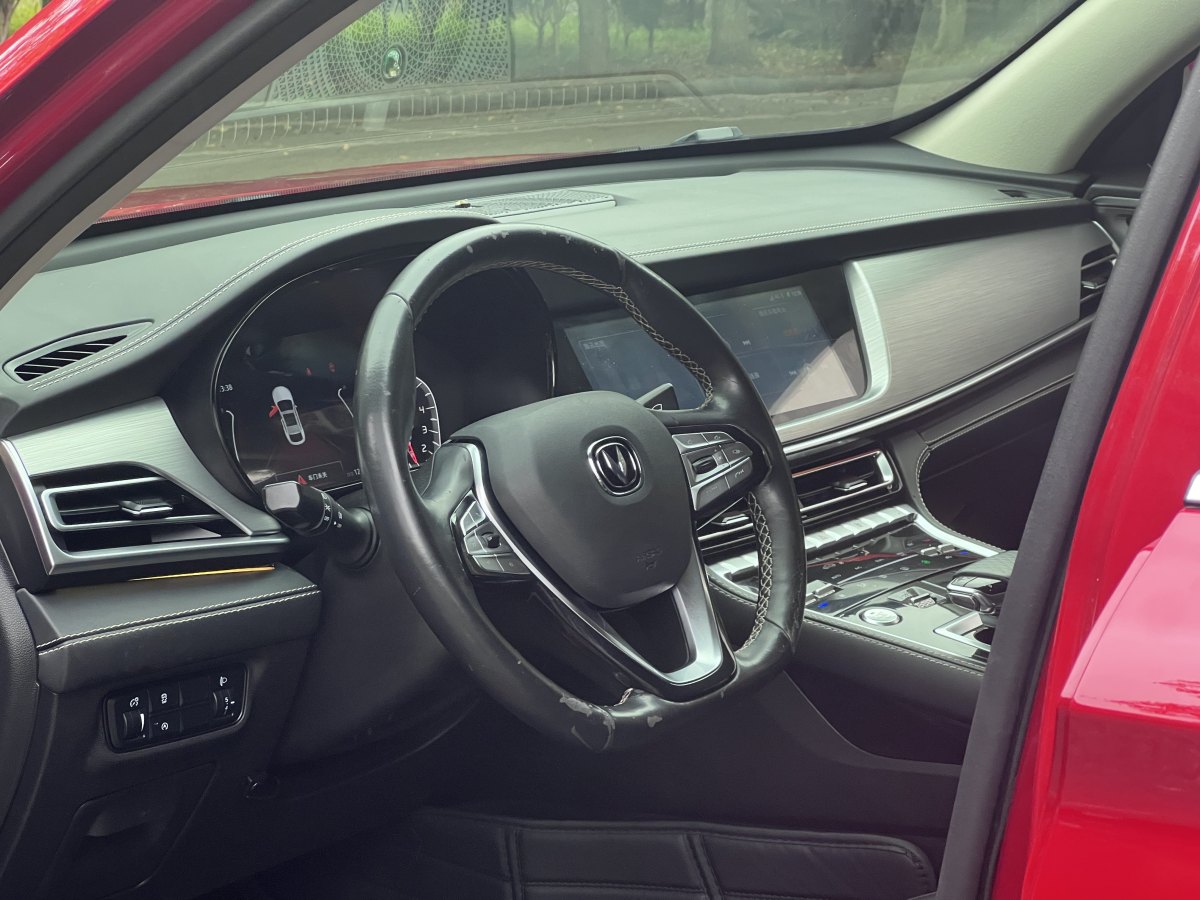 2019年2月長(zhǎng)安 CS85 COUPE  2019款  2.0T 動(dòng)版 國VI