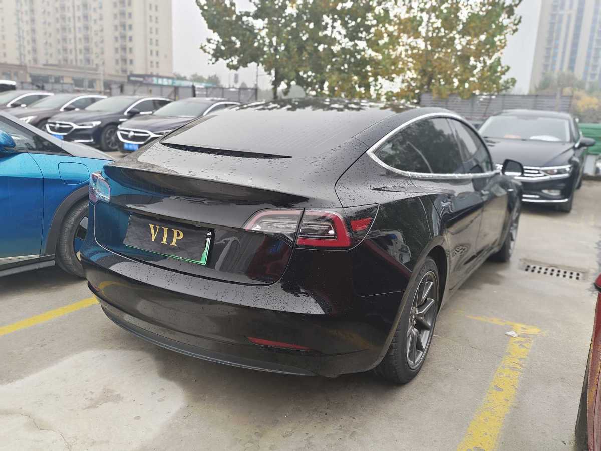 特斯拉 Model 3  2019款 標(biāo)準(zhǔn)續(xù)航后驅(qū)升級(jí)版圖片