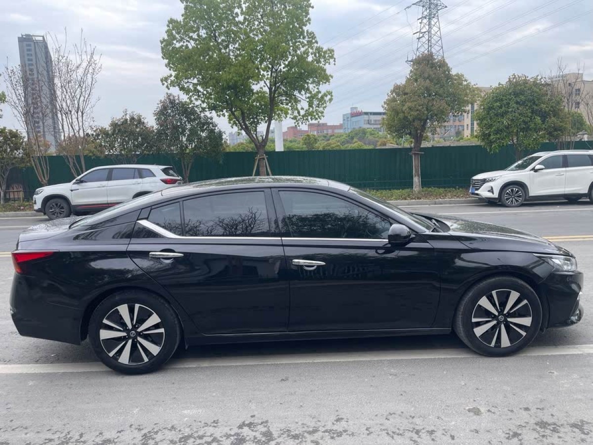 日產(chǎn) 天籟  2021款 2.0L XL 舒適版圖片