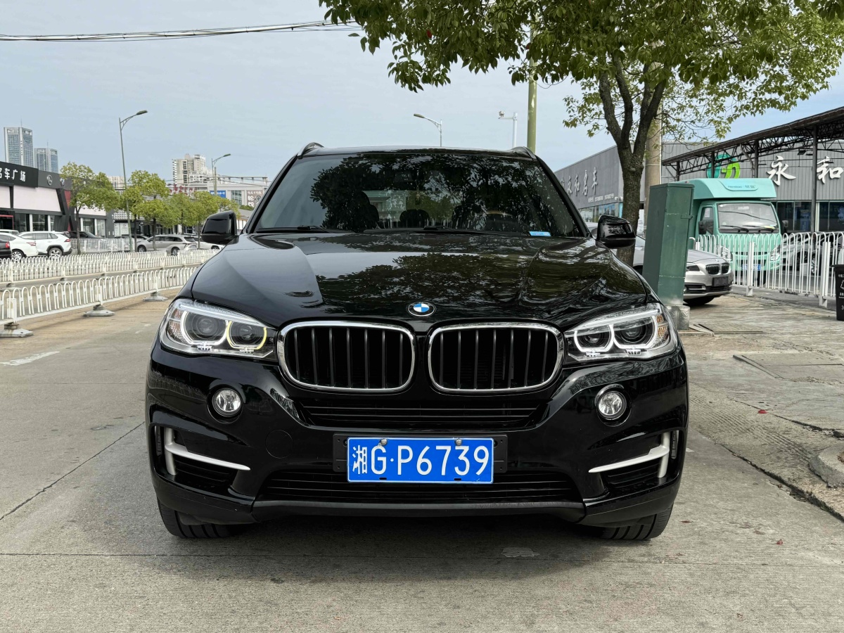 2019年3月寶馬 寶馬X5  2017款 xDrive35i 領(lǐng)先型