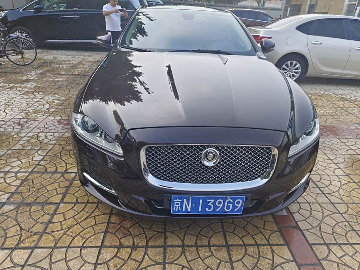 捷豹 XJ  2011款 XJL 3.0 全景商務(wù)版圖片