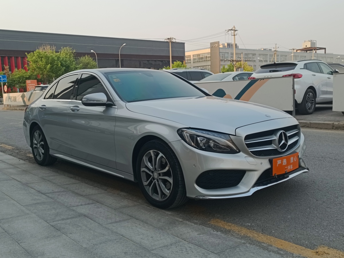 奔驰 奔驰C级  2015款 改款 C 200 L 运动型图片