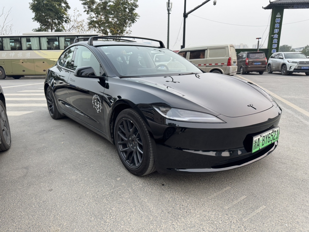 特斯拉 Model 3  2023款 長(zhǎng)續(xù)航煥新版 雙電機(jī)全輪驅(qū)動(dòng)圖片