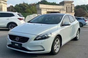 V40 沃尔沃 T3 智逸版