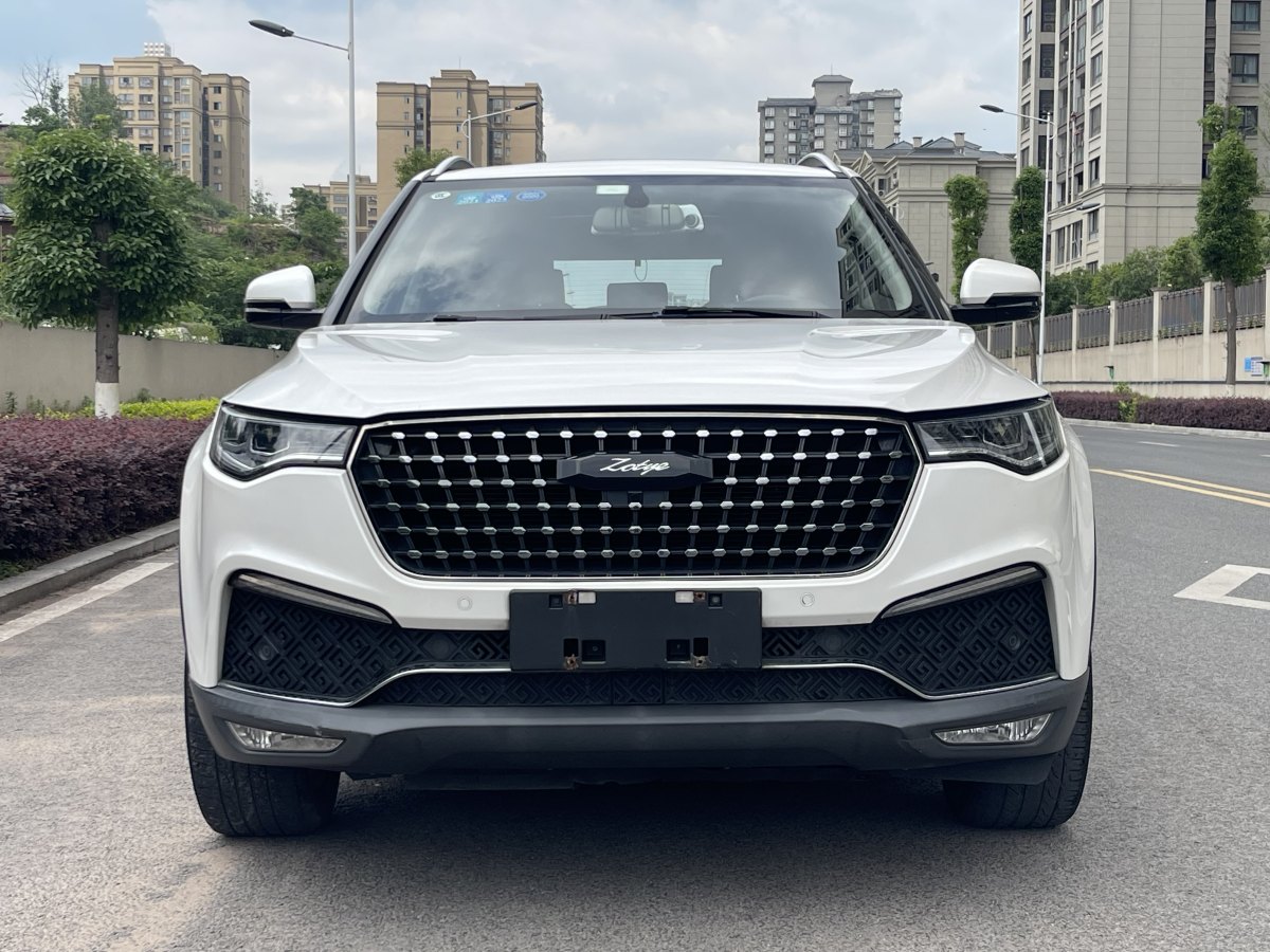 眾泰 T700  2017款 1.8T 雙離合尊享型圖片