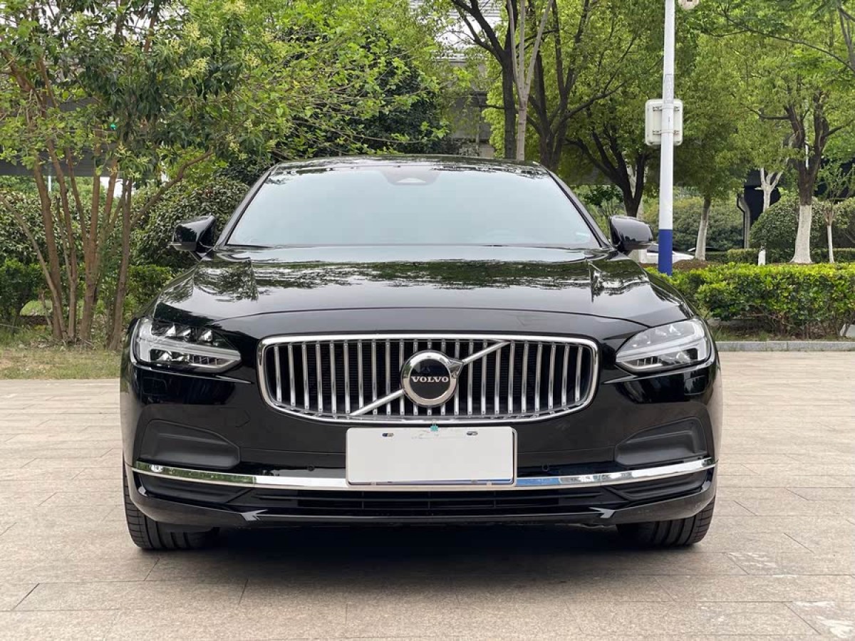 沃爾沃 S90  2024款 B5 智遠(yuǎn)豪華版圖片
