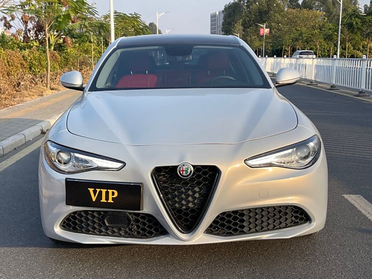 阿爾法·羅密歐 Giulia  2021款 2.0T 280HP 豪華版圖片