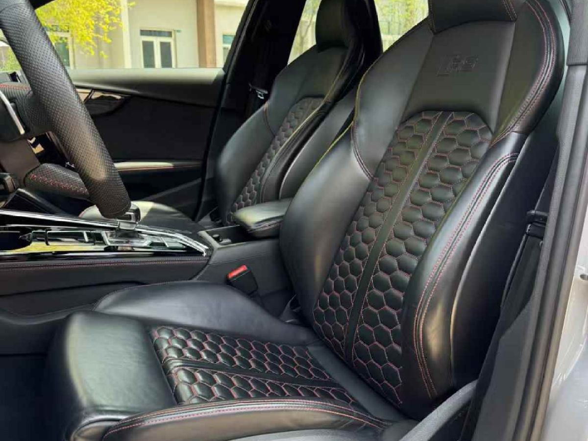 奧迪 奧迪S3  2021款 S3 Limousine edition one 歐洲版圖片