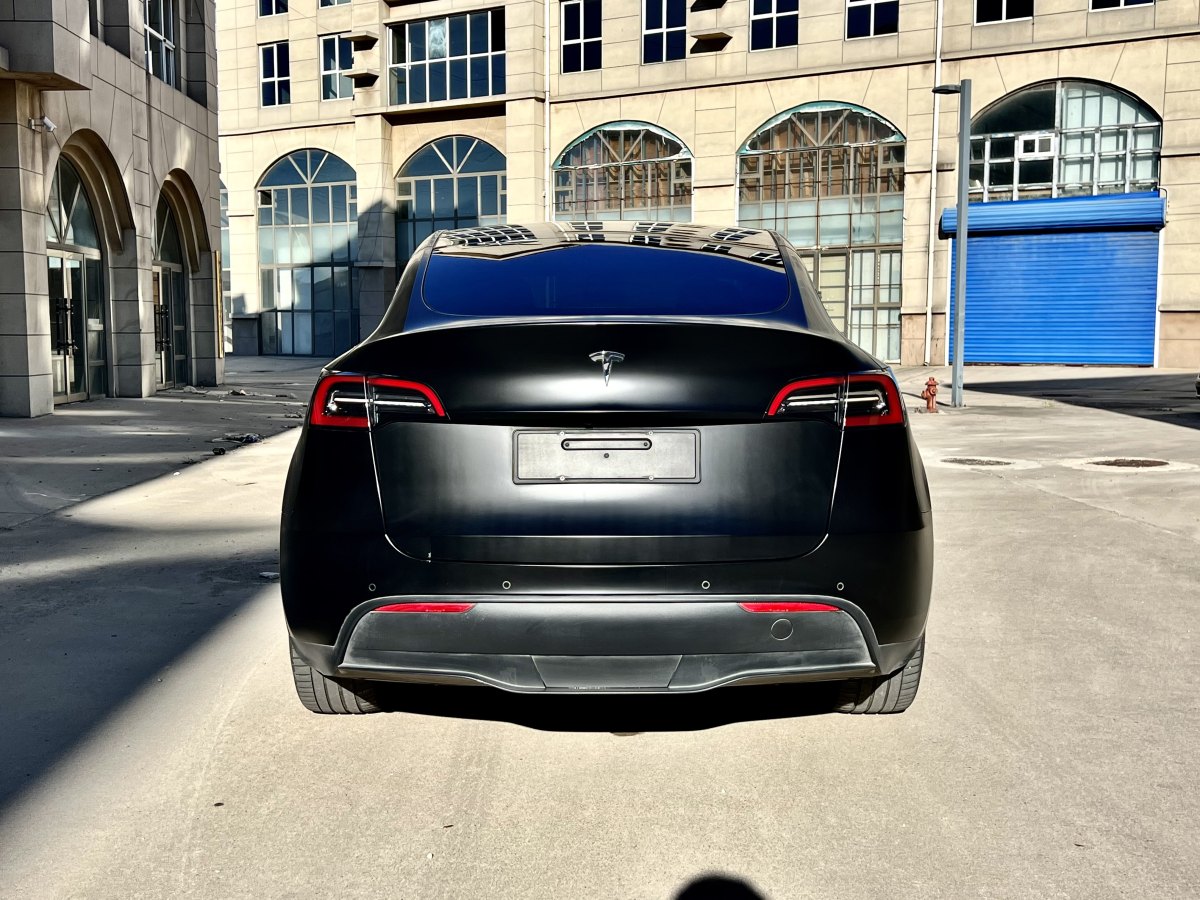 特斯拉 Model Y  2023款 長(zhǎng)續(xù)航煥新版 雙電機(jī)全輪驅(qū)動(dòng)圖片