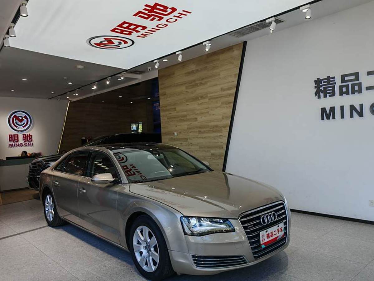 2012年11月奧迪 奧迪A8  2012款 A8L 45 TFSI quattro舒適型