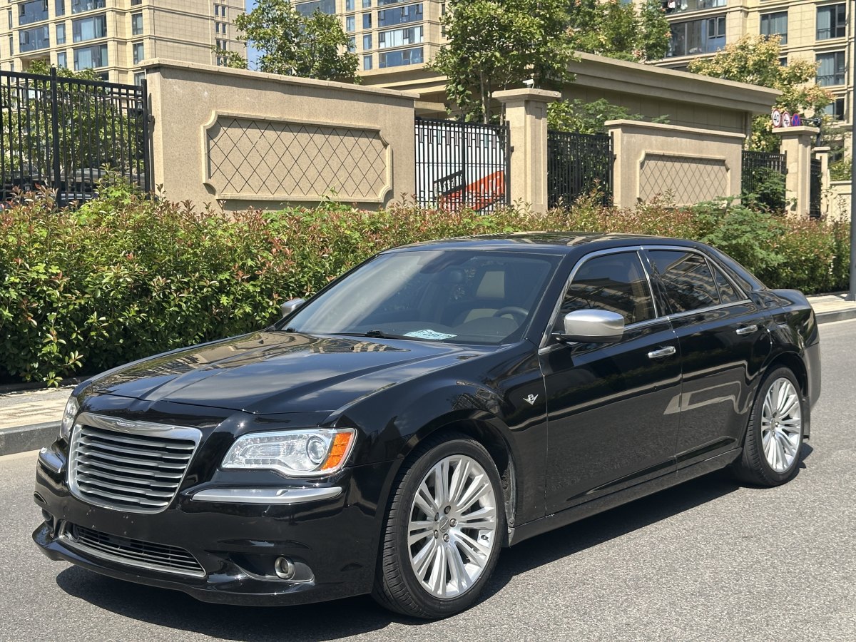 克萊斯勒 300C  2013款 3.6L 尊享版圖片