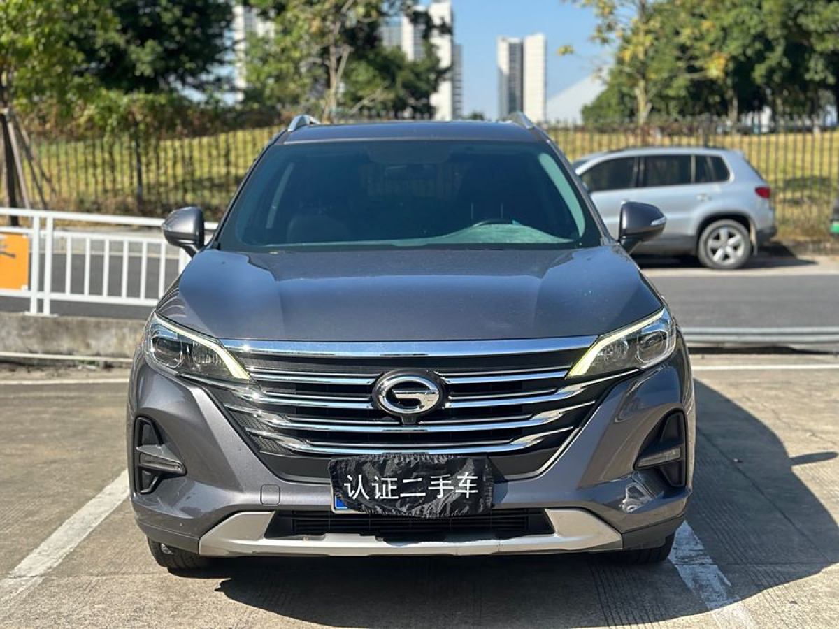 廣汽傳祺 GS5  2019款 270T 自動(dòng)精英版圖片