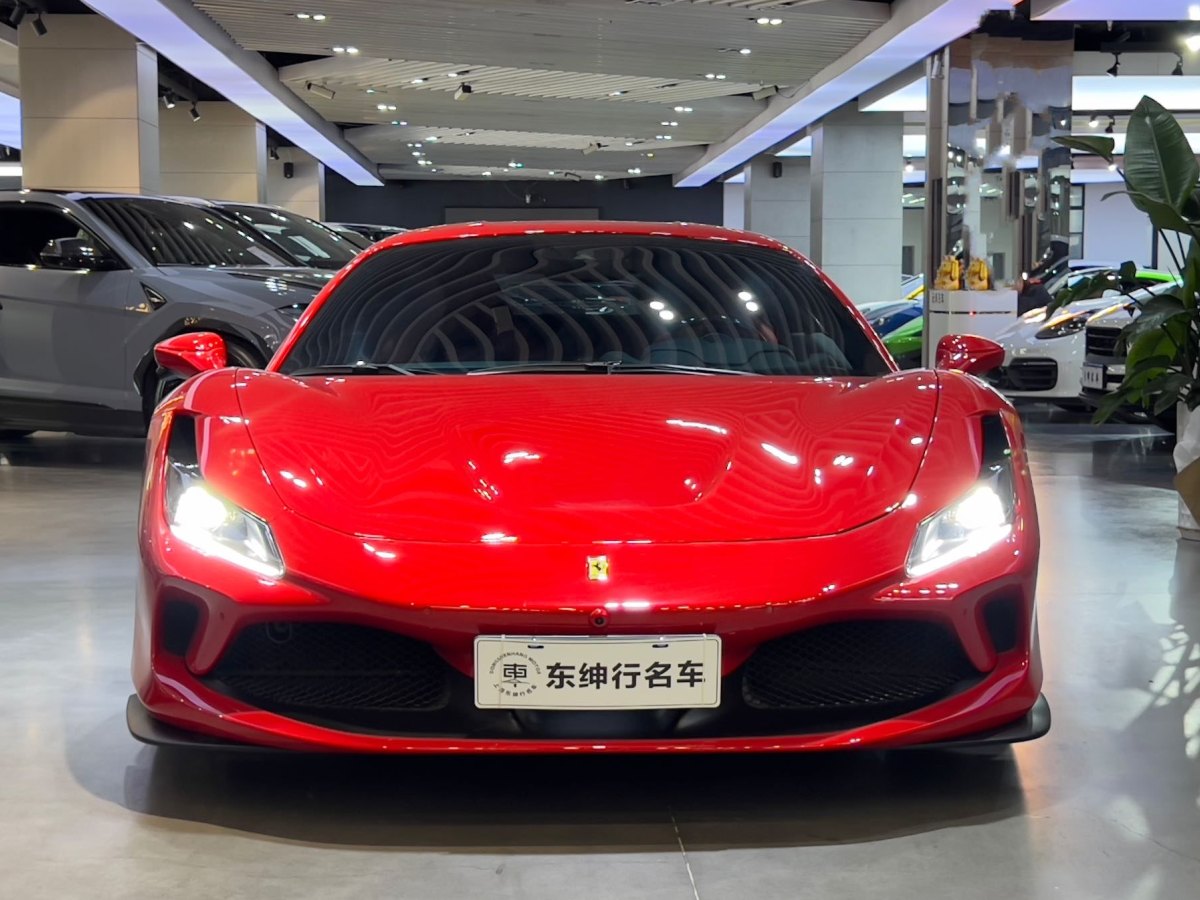 法拉利 F8 Tributo  2019款  3.9T V8圖片