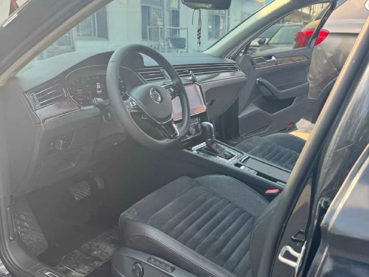 大眾 邁騰  2018款 330TSI DSG豪華型圖片