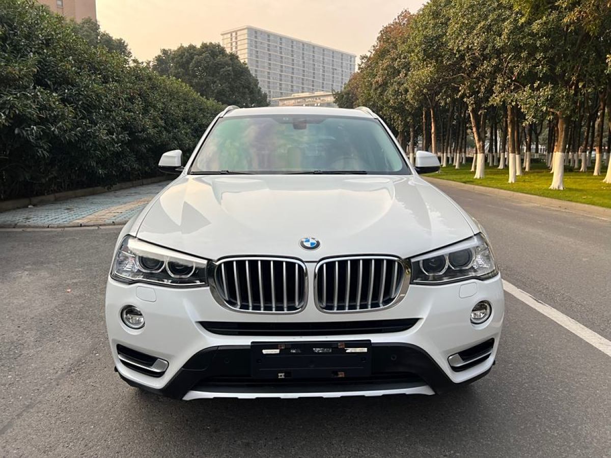 寶馬 寶馬X3  2014款 xDrive20i X設(shè)計套裝圖片