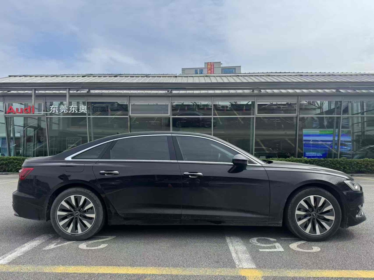 奧迪 奧迪A6L  2023款 改款 40 TFSI 豪華致雅型圖片
