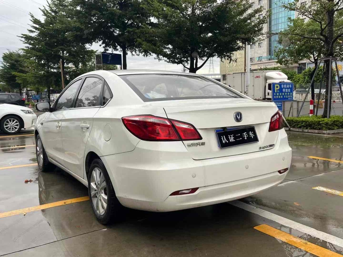 長安 逸動  2014款 1.6L 手動豪華型圖片