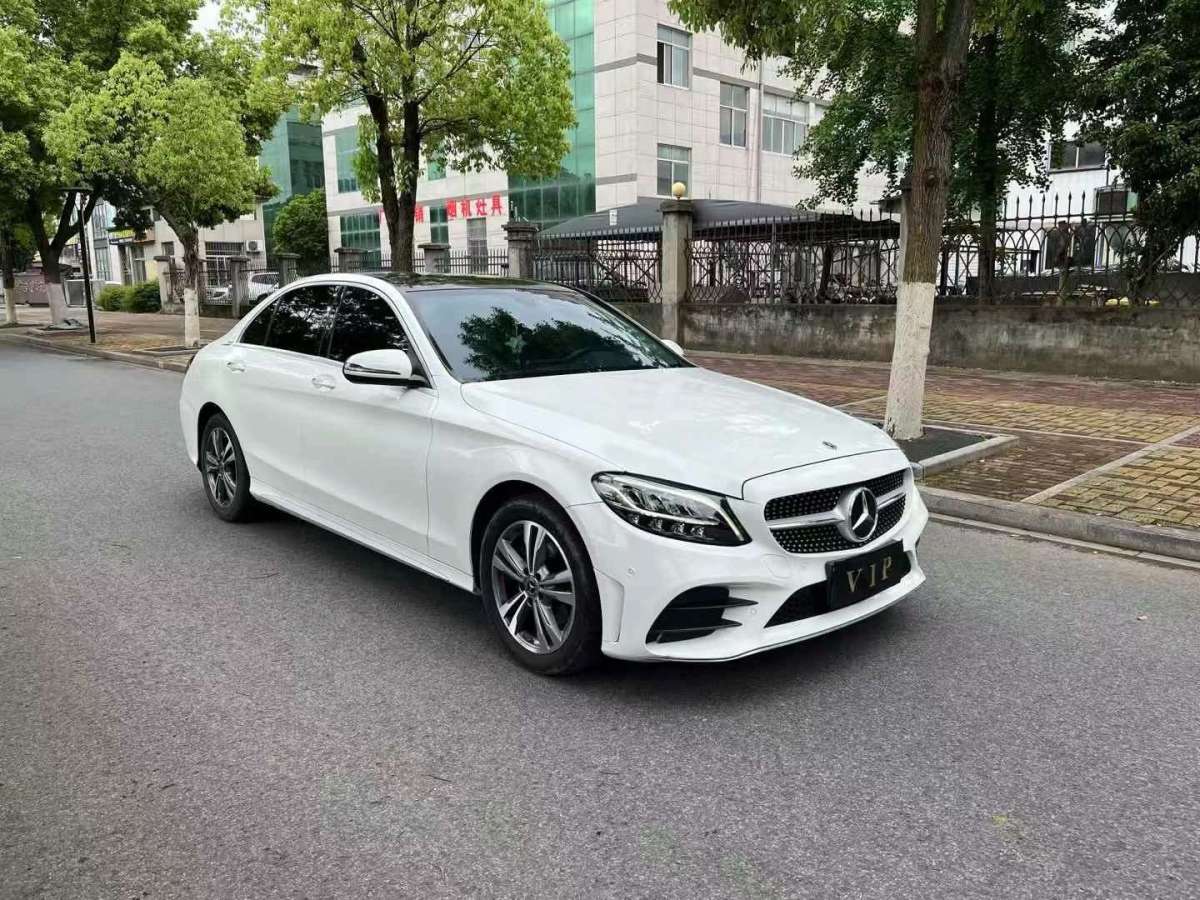 奔馳 奔馳C級  2021款 C 200 L 時尚型運動版圖片