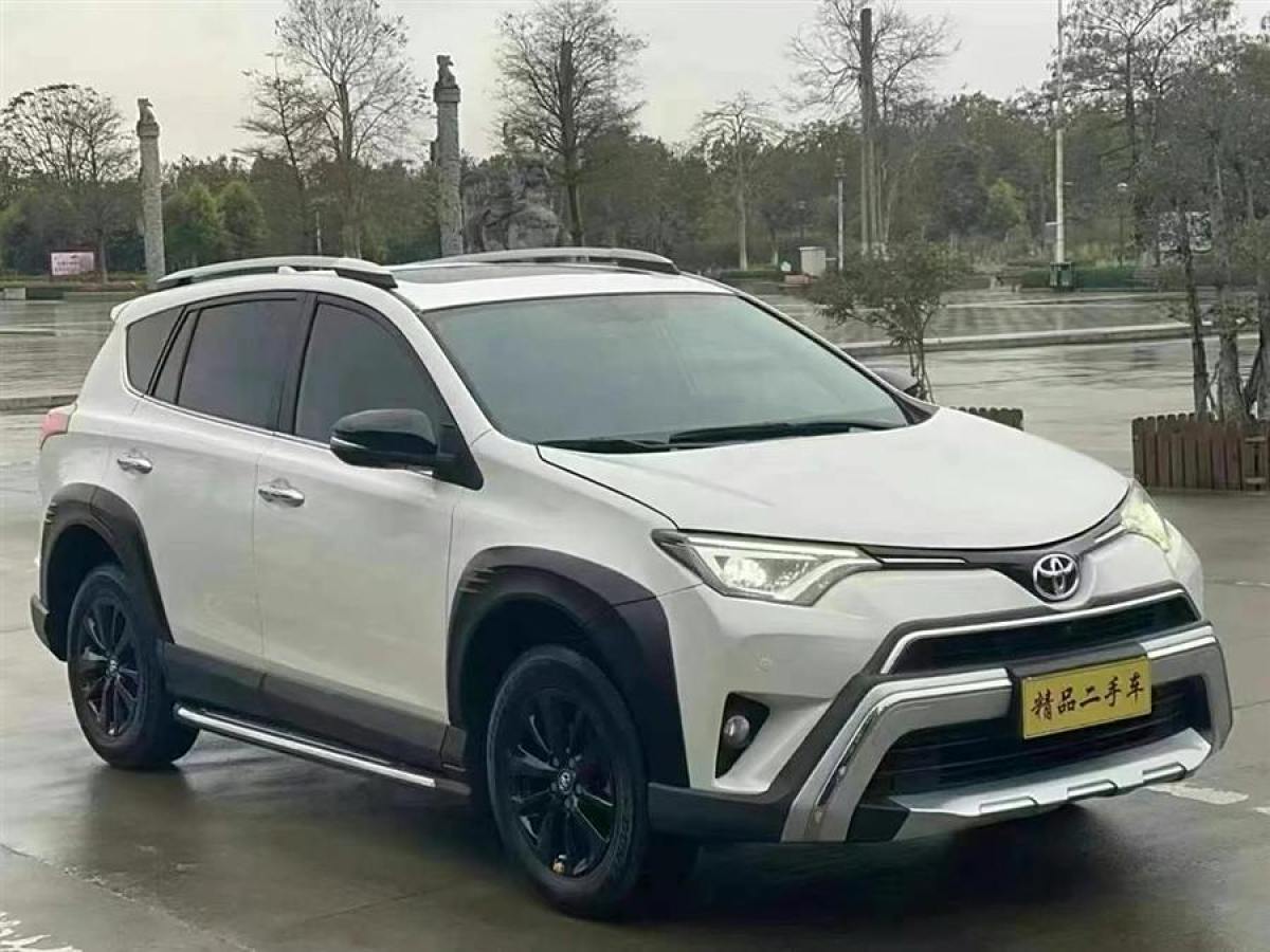 2019年1月豐田 RAV4榮放  2019款 2.0L CVT兩驅(qū)風(fēng)尚X限量版 國VI