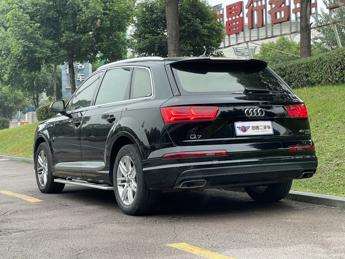 奧迪 奧迪Q7  2016款 40 TFSI S line運(yùn)動(dòng)型圖片