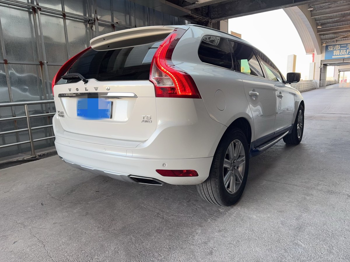 沃爾沃 XC60  2017款 T5 AWD 智進升級版圖片