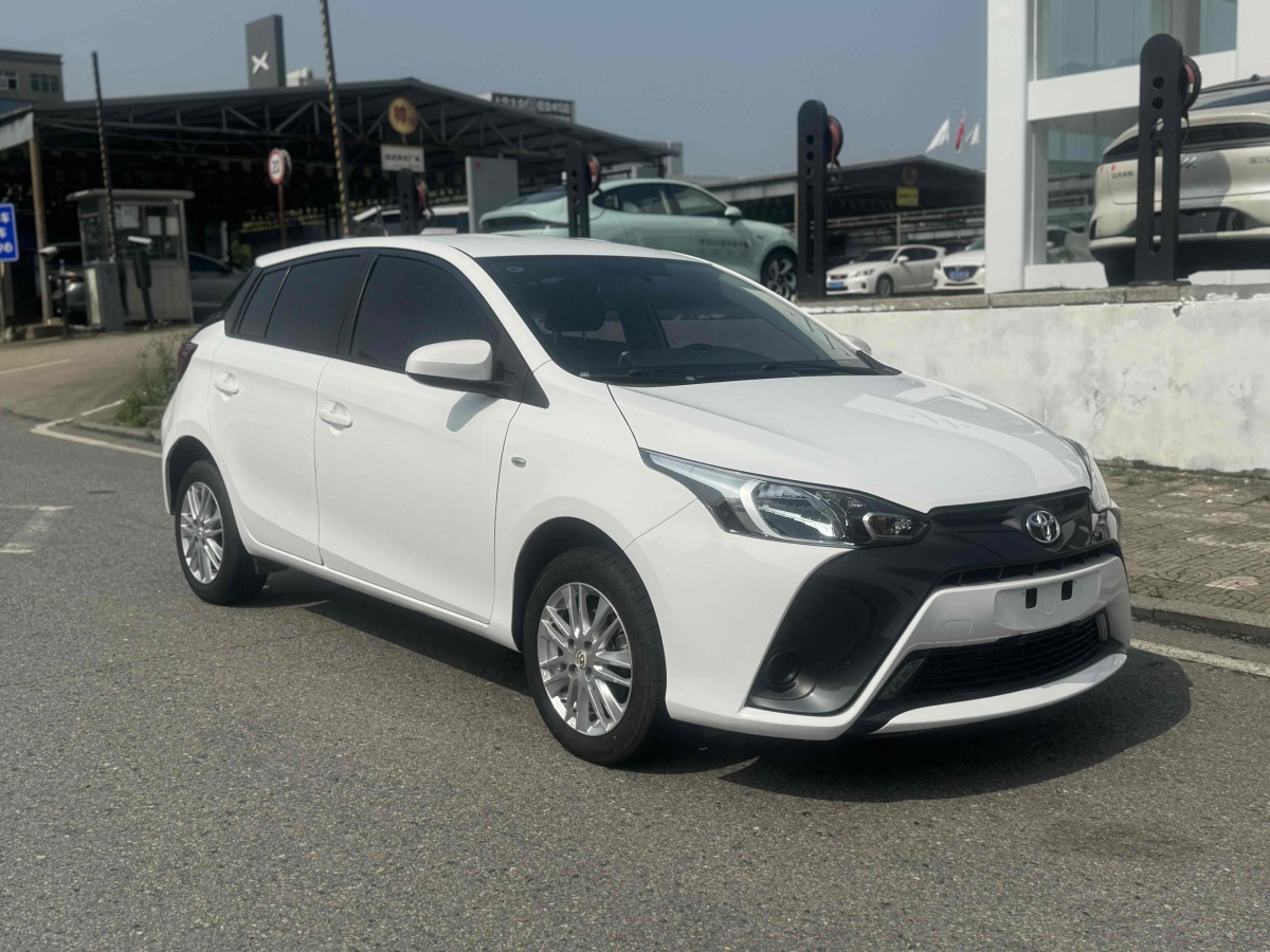 丰田 YARiS L 致炫  2018款 1.5E CVT冠军限量版图片