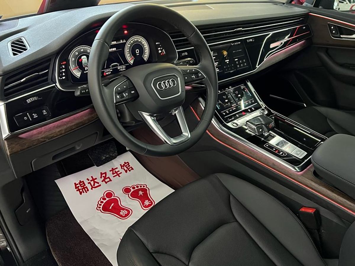 奥迪 奥迪Q7  2023款 55 TFSI quattro S line运动型图片