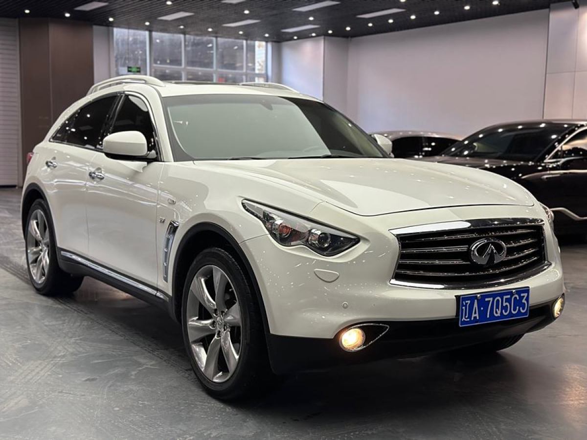 英菲尼迪 QX70  2013款 3.7L 超越版圖片