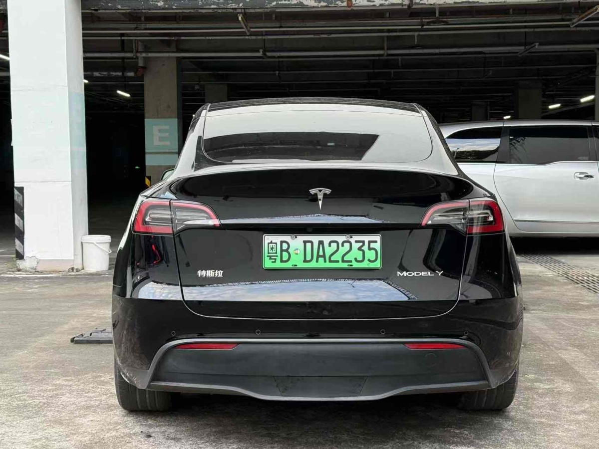 特斯拉 Model Y  2021款 改款 標準續(xù)航后驅(qū)升級版圖片