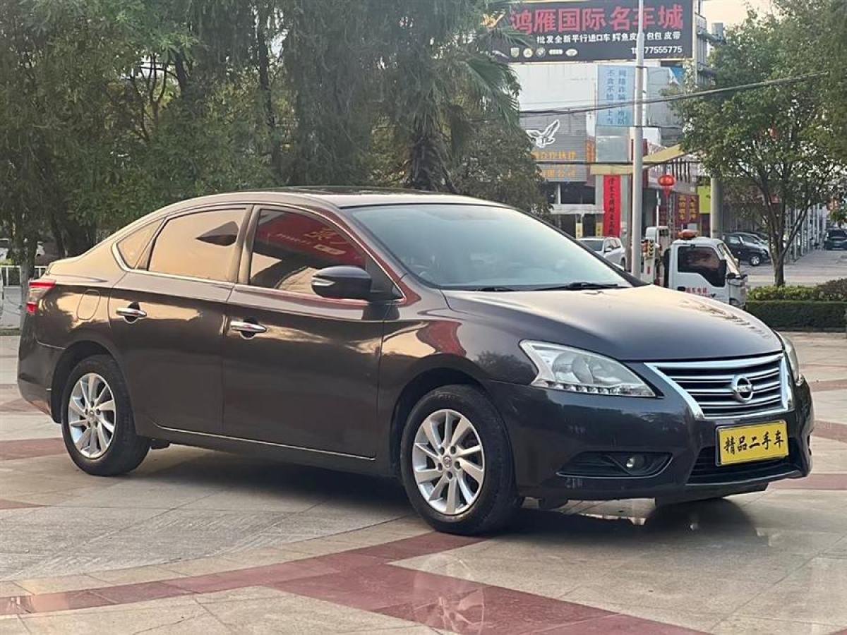 日產(chǎn) 軒逸  2012款 1.8XL CVT豪華版圖片