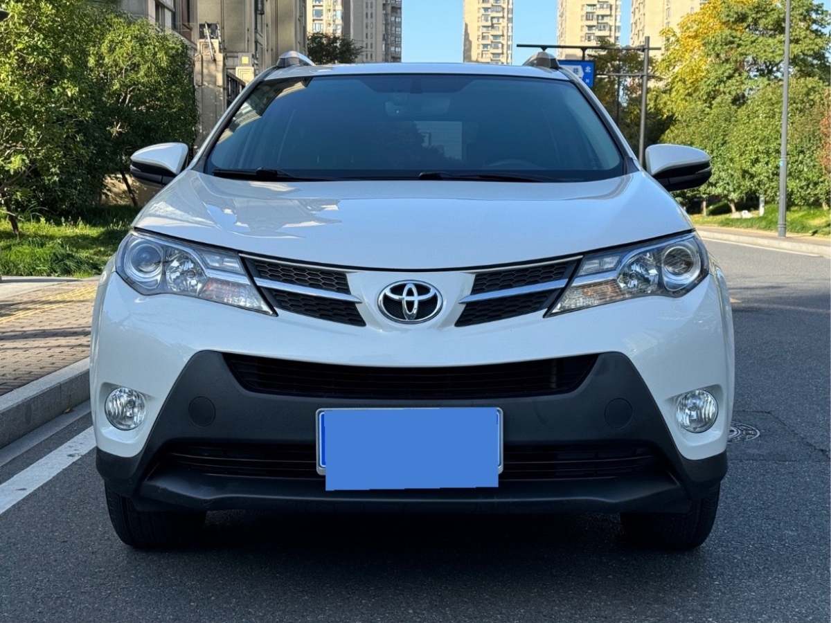 豐田 RAV4榮放  2015款 2.0L CVT四驅(qū)新銳版圖片