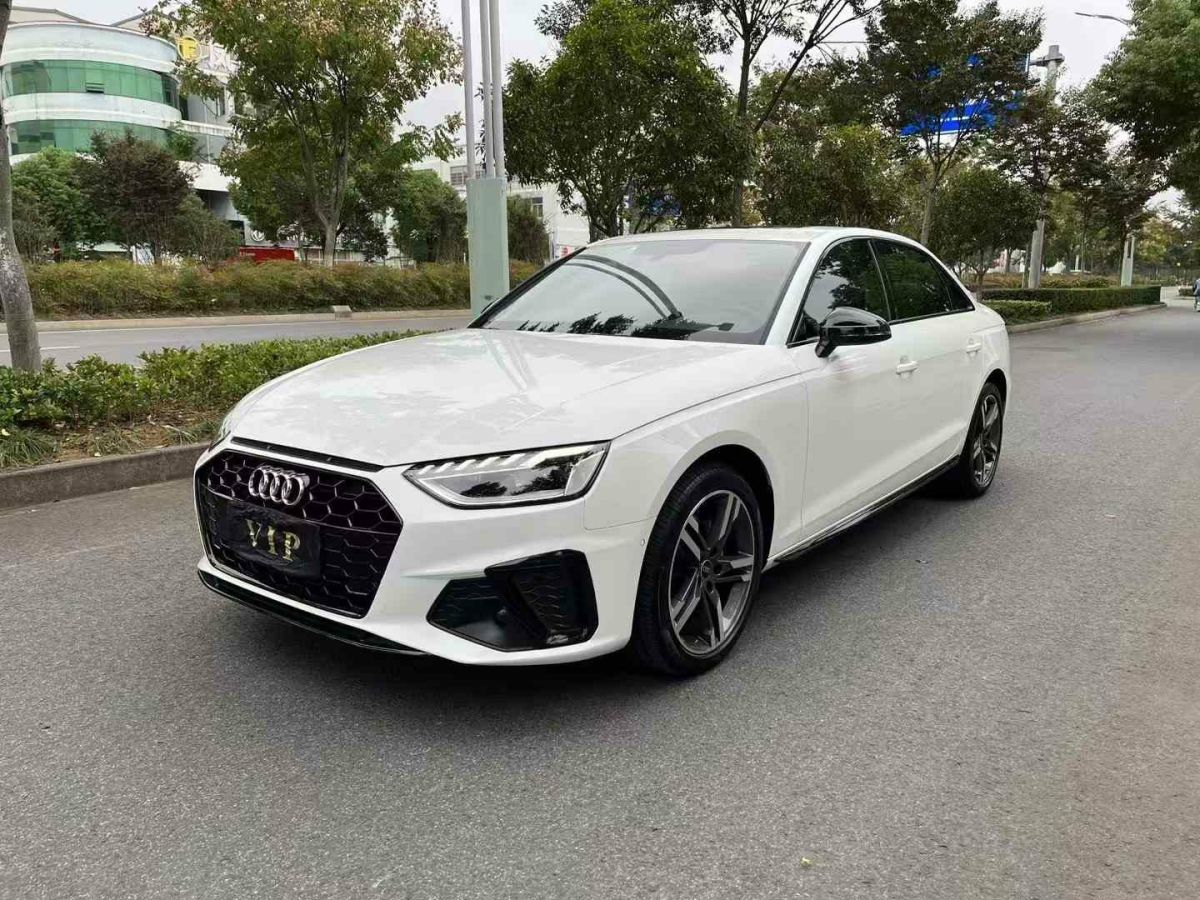 奧迪 奧迪A4L  2023款 40 TFSI 豪華動感型圖片