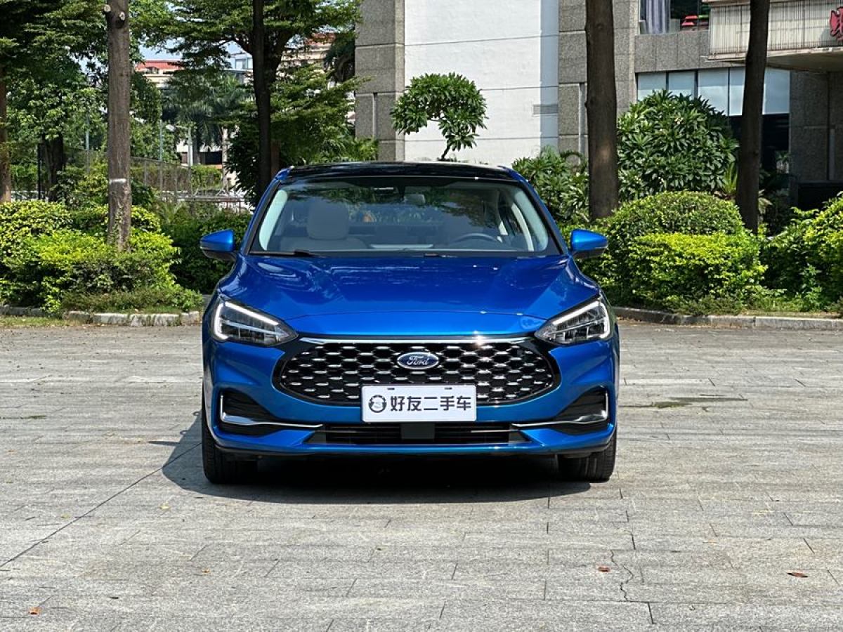 福特 福克斯  2021款 三廂 EcoBoost 180 自動鋒潮型圖片